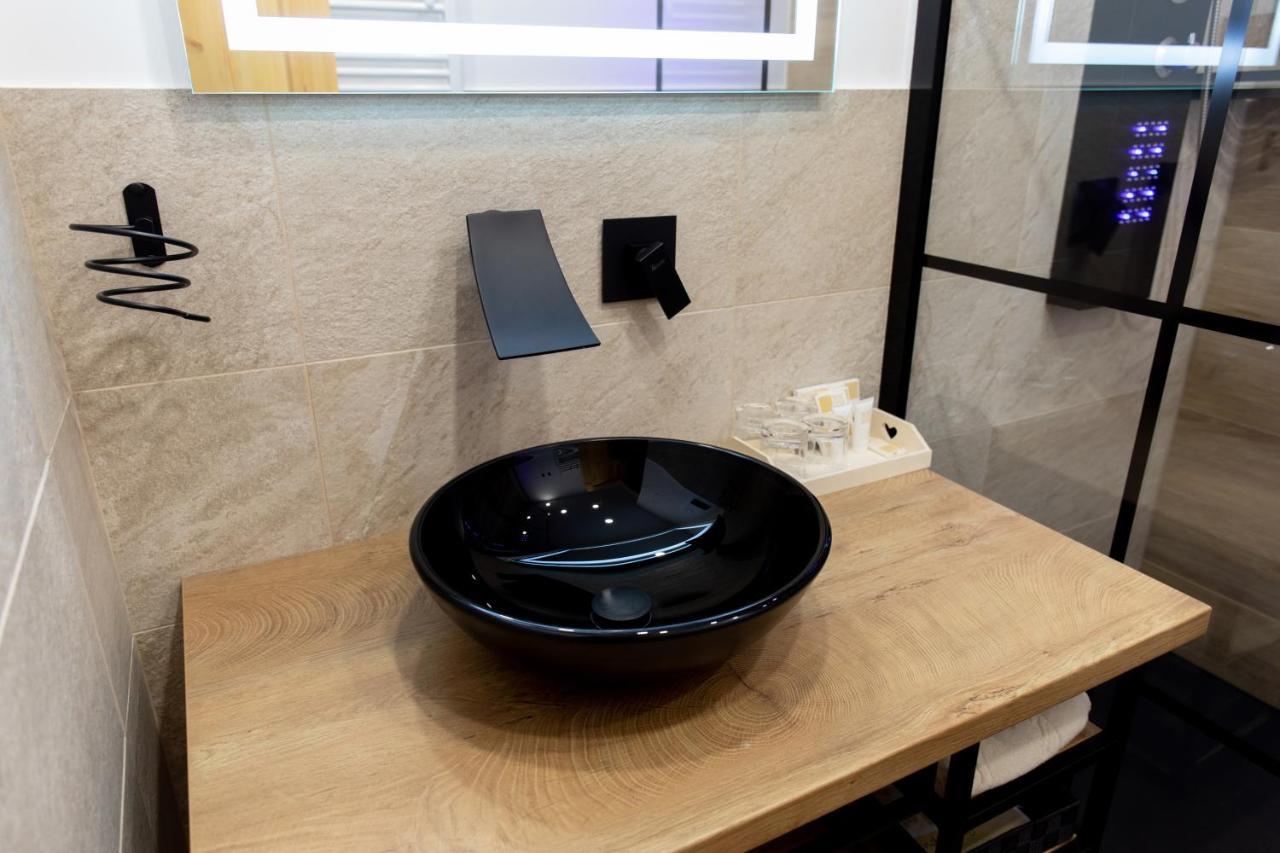 Honey Apartments Zirovnica Εξωτερικό φωτογραφία