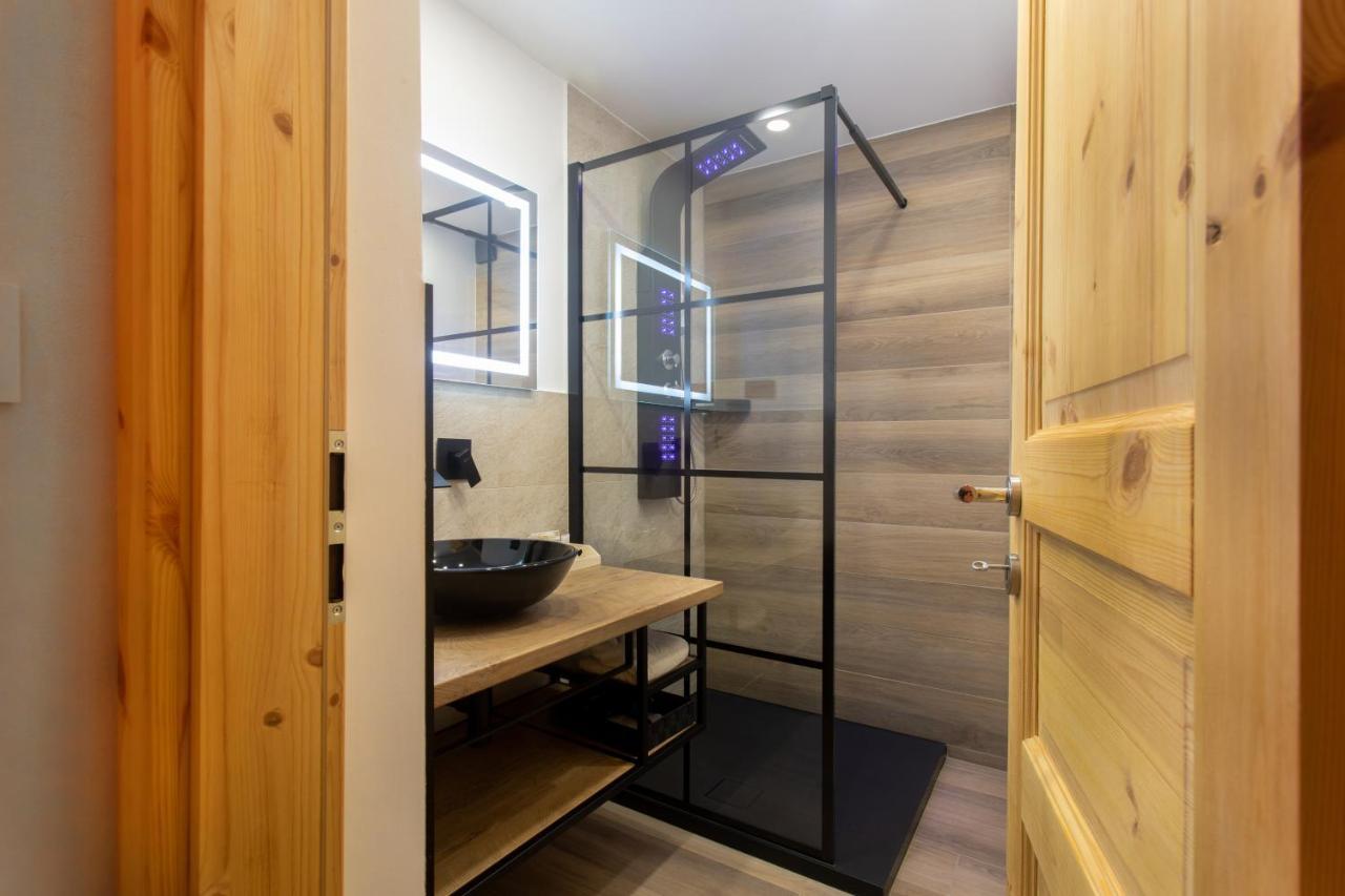 Honey Apartments Zirovnica Εξωτερικό φωτογραφία